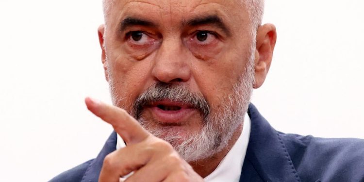 Kryeministri Edi Rama bën ndryshimin “e papritur”, pas 9 muajsh vendos…