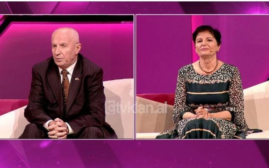 Nje dite para dasmes vendos të mos martohej me vajzën qe donte dhe e lë me fustan të bardhë. Pas 50 viteve Selamiu tregon arsyen..