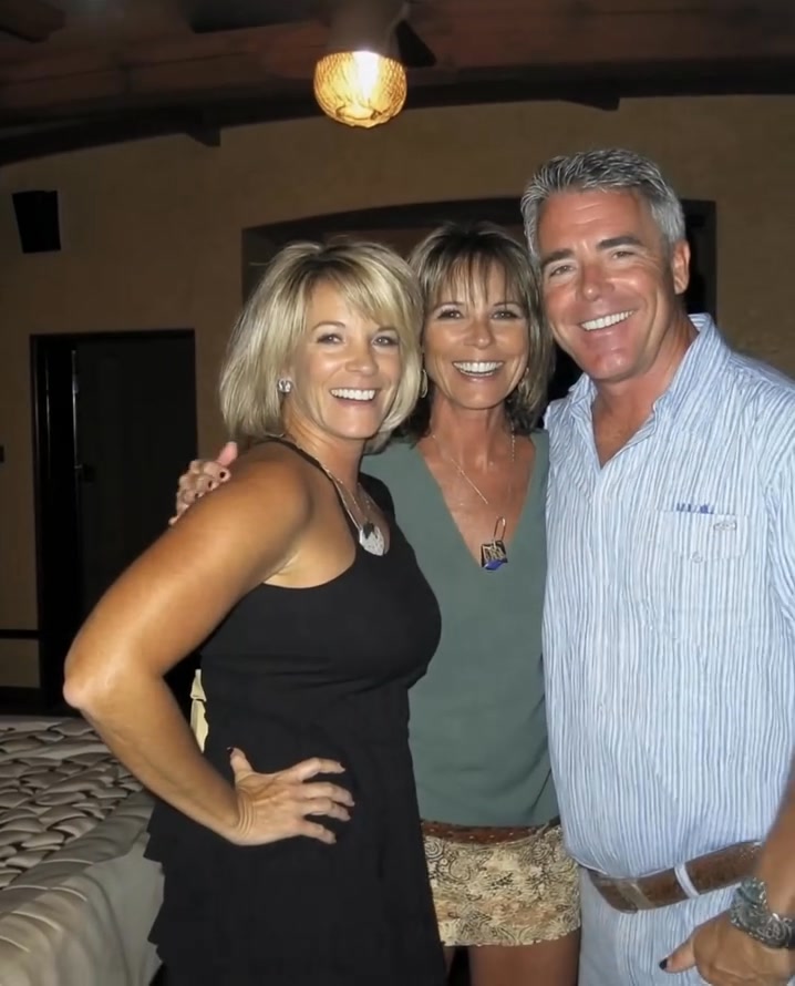 Shkova në ribashkimin tim shkollor me një plan, por zbulova të vërtetën rreth dashurisë sime të fëmijërisë