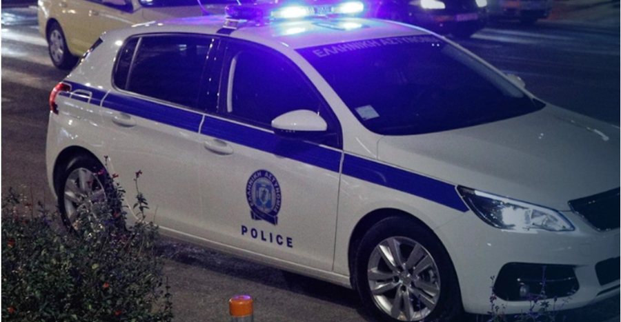 64-vjeçari shqiptar, mik i familjes, futet fshehtas në shtëpi dhe u “kap” vajzën me aftësi të kufizuara