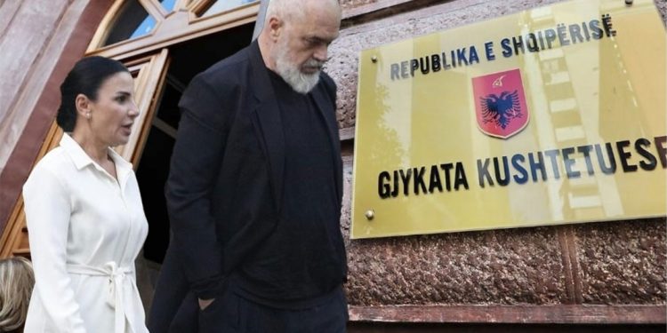 SPAK kërkon arrestimin/ Lajm i Fundit: Gjykata Kushtetuese vendos…