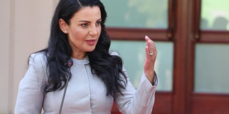 E bujshme/ SPAK kërkon arrestimin e Ballukut, PS vendos të …