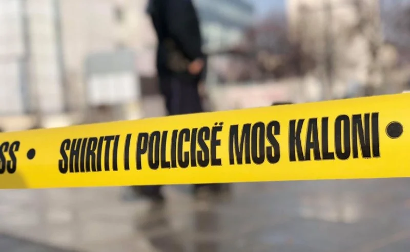 Tròndîtèse: 25-vjèçarja ndèrròn jetë, dyshòhet të jètë plágòsur me ármèn zyrtáre të báshkèshòrtit pòlic