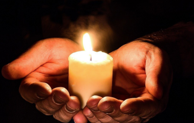 Humb betejen me sëmundjen e rëndë, ndahet nga jeta këngëtari i madh