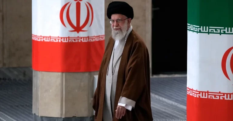 Ja gabimi i Khameneit që solli fundin e tij