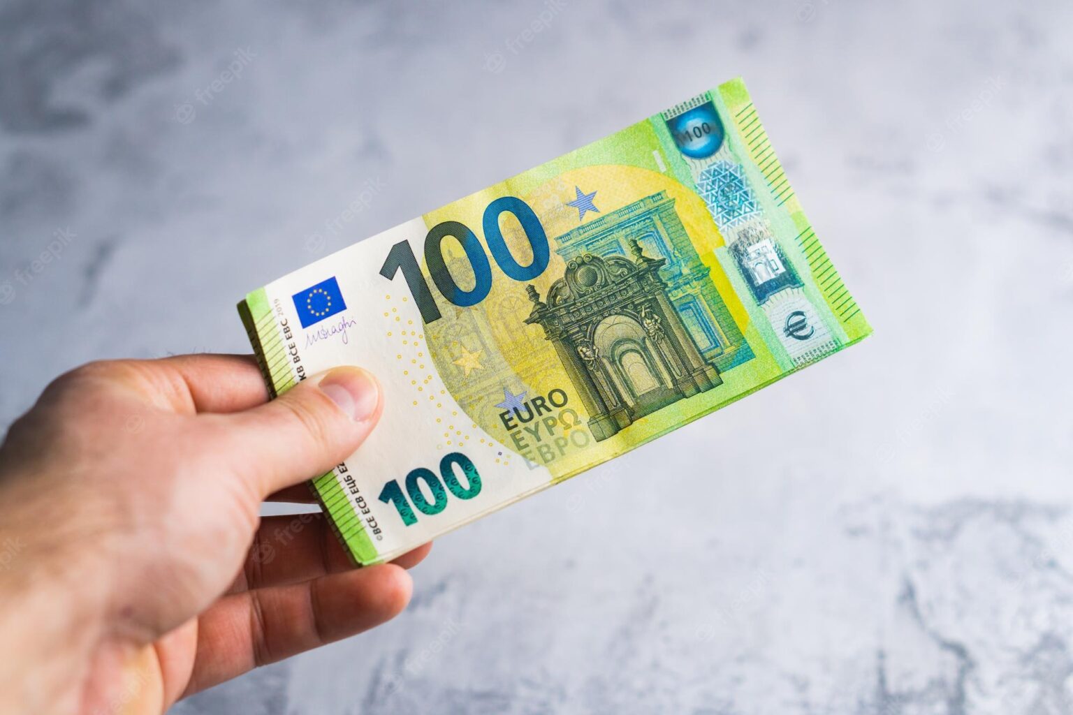 Merret vendim, ndahen nga 100 euro për këta persona