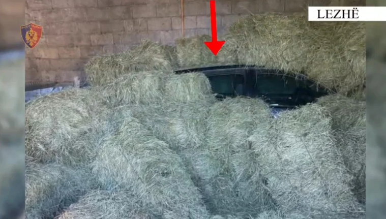 Autorët e vrasjes në Balldren e fshehën makinën duke e mbuluar me bar, e morën me qira në Rinas dhe i hoqën targat (Video)