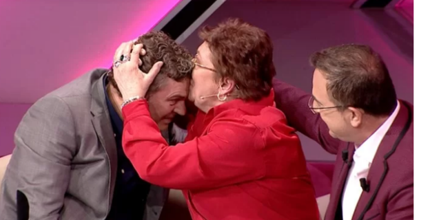 Albanian singer is adopted, Ardit Gjebrea bursts into tears when he learns his real mother (VIDEO)