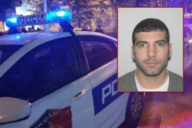 I mori armën policit dhe e qelloi gjatë shoqërimit në komisariat, ky është 45-vjeçari (EMRI+FOTO)